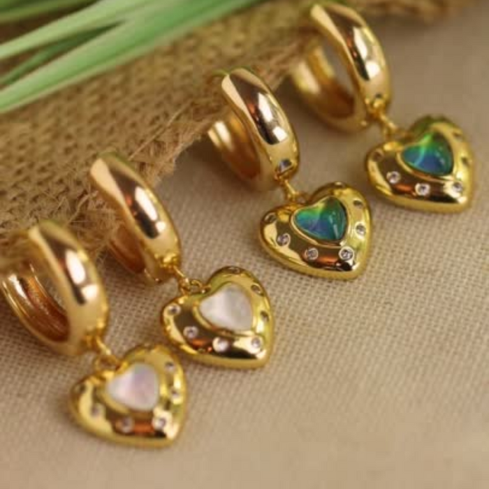 Ami Hoops