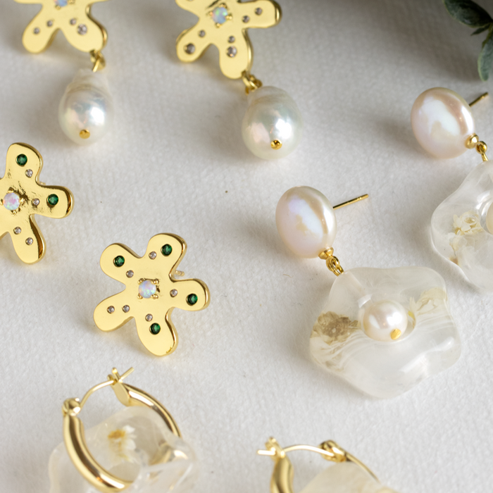 AZALEA STUDS