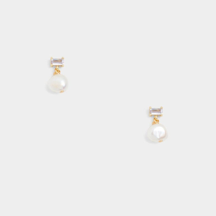Bel Tiny Pearl Studs