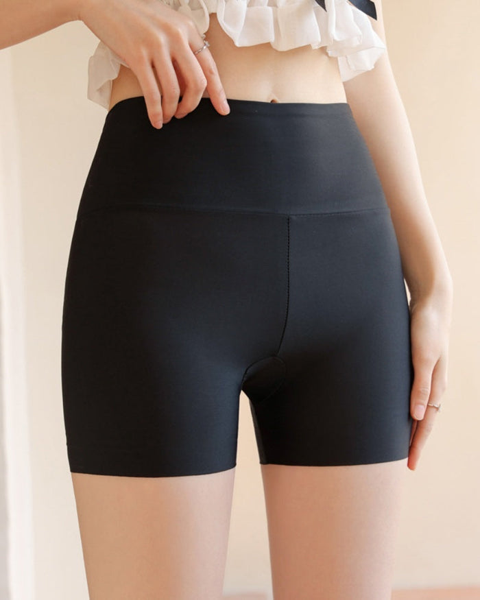Black / M