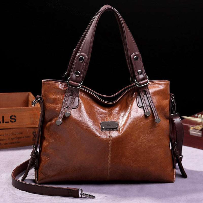 The Marlowe Carryall  - By Qivii