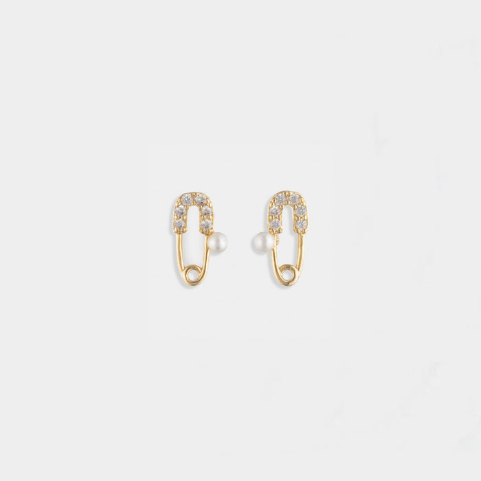 Tiny Pin Pearl Earrings